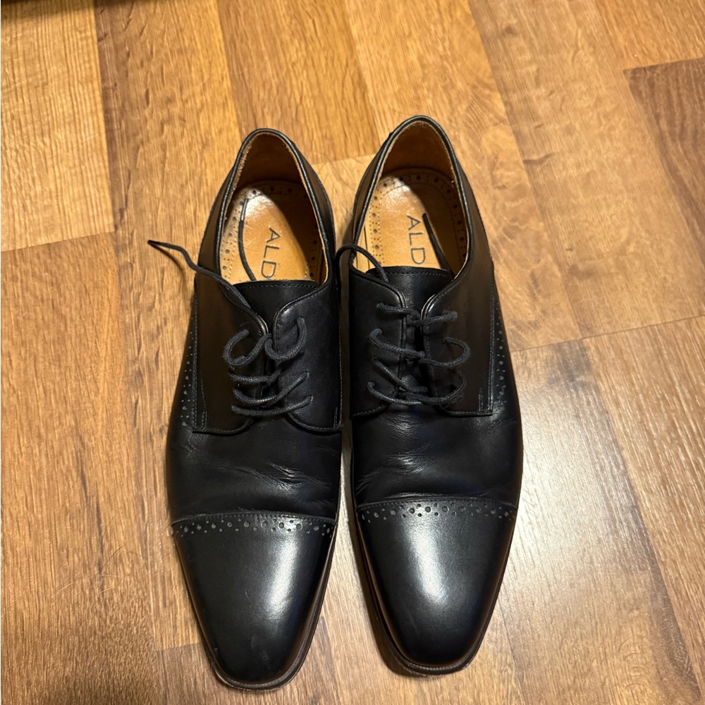 Aldo Black Leather Oxford Shoes with Brogue Detailing
